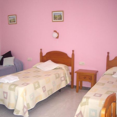 Hostal Mini Golf Los Canos De Meca Dış mekan fotoğraf