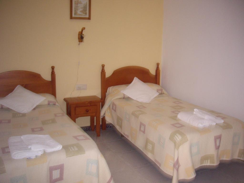 Hostal Mini Golf Los Canos De Meca Oda fotoğraf