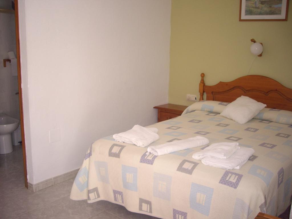 Hostal Mini Golf Los Canos De Meca Oda fotoğraf