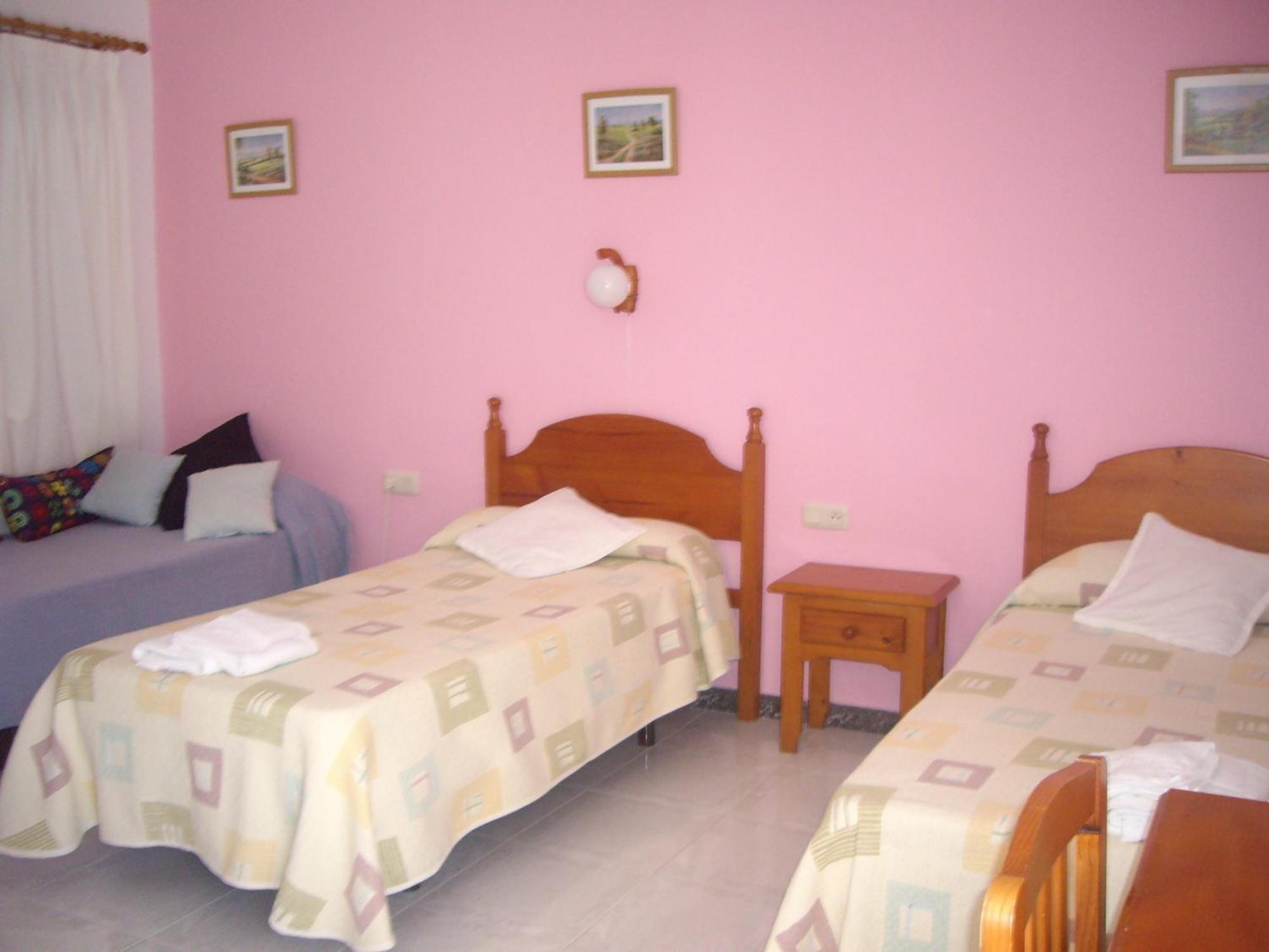 Hostal Mini Golf Los Canos De Meca Dış mekan fotoğraf