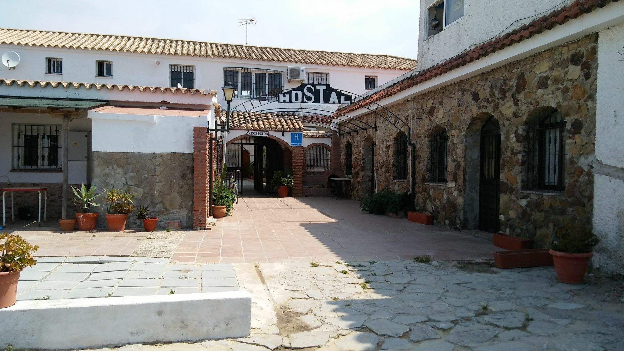 Hostal Mini Golf Los Canos De Meca Dış mekan fotoğraf