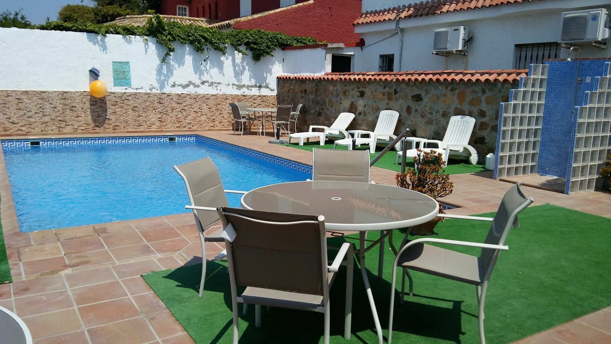 Hostal Mini Golf Los Canos De Meca Dış mekan fotoğraf